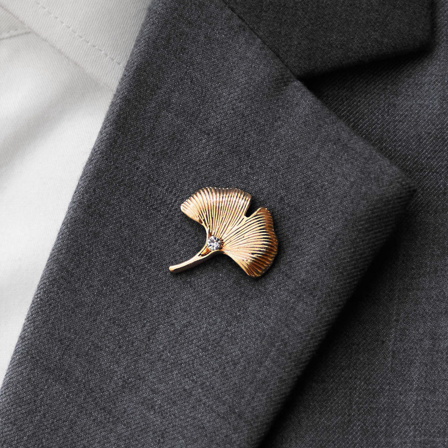 Ginkgo Flower Golden Lapel Pin - Lapel Pins | Monzoro Pakistan