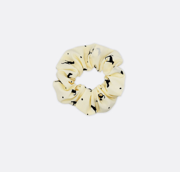 WHITE DALMATIAN - SILK

Scrunchies