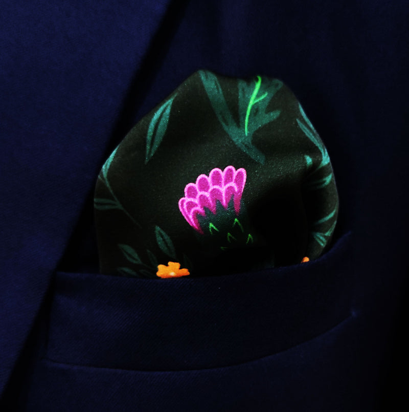 Scottish Thirstle Vector Art - Silk Pocket Square