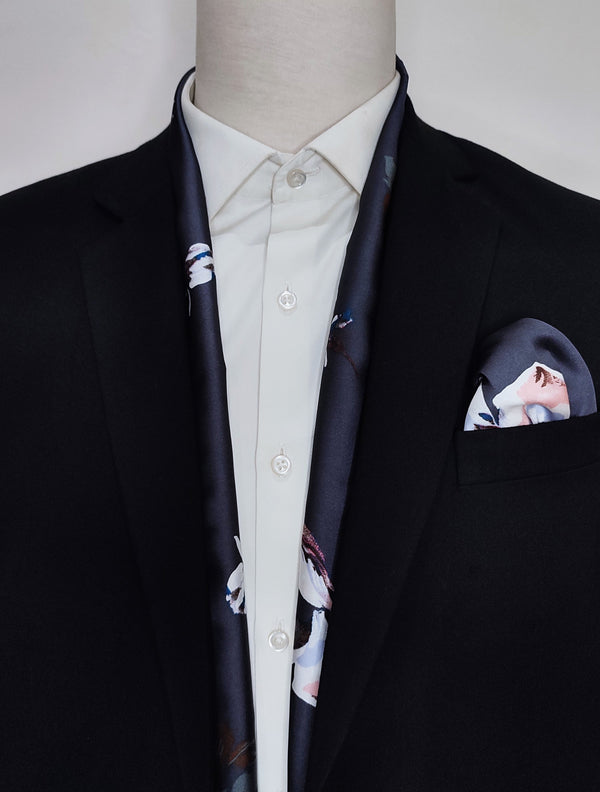 THE GREY GARDEN - SILK SCARF AND POCKET SQUARE SET