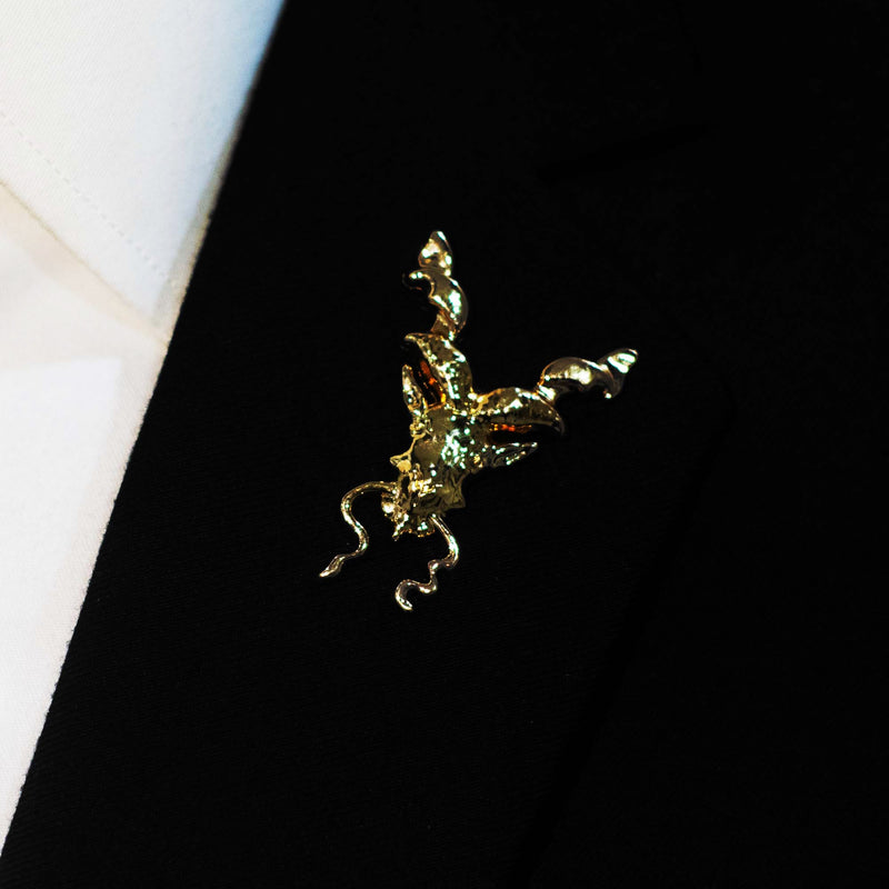 Antique Burnished Markhor – Golden Lapel Pins