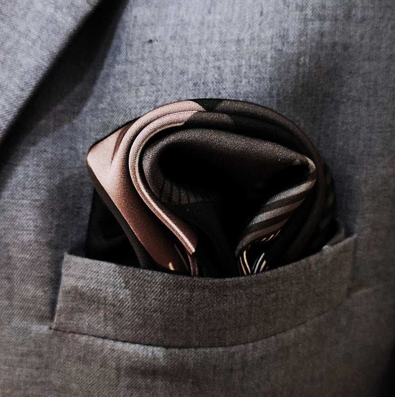 BLACK & WHITE ABSTRACT - SILK POCKET SQUARES