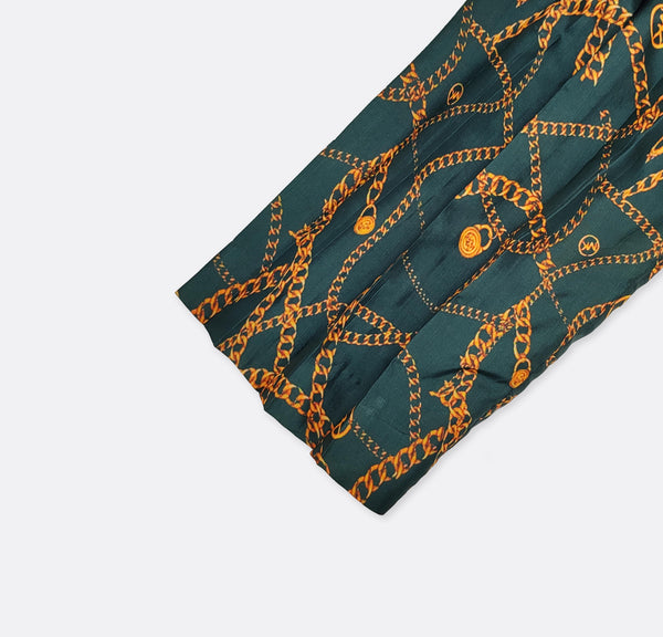 pleated chain loop trouser