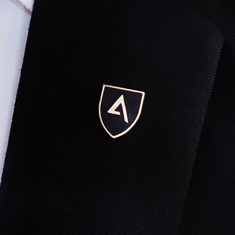 CLASSIC KNIGHT SHIELD – Black AND GOLD LAPEL PINS