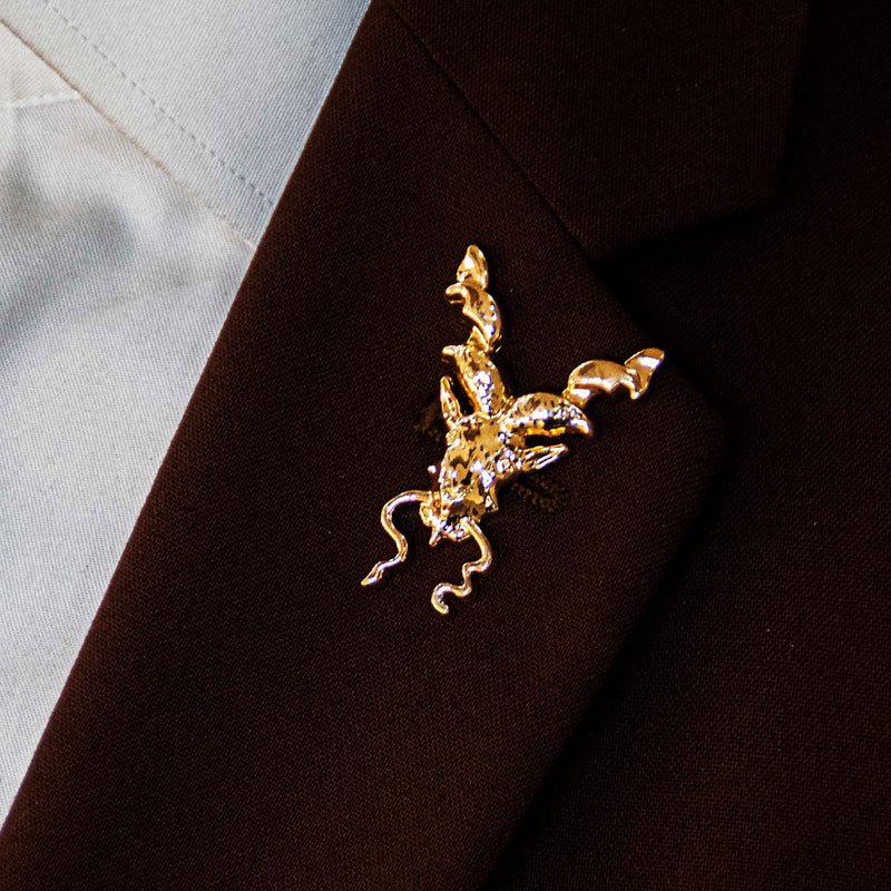 Antique Burnished Markhor – Golden Lapel Pins