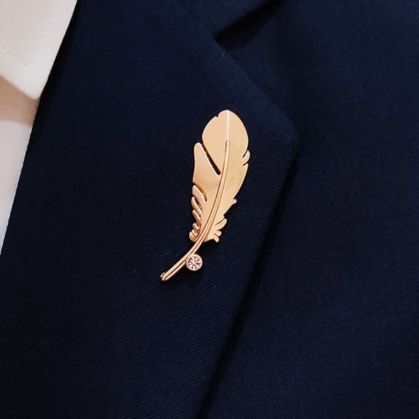 BIRD FEATHER – METTALIC GOLD LAPEL PINS